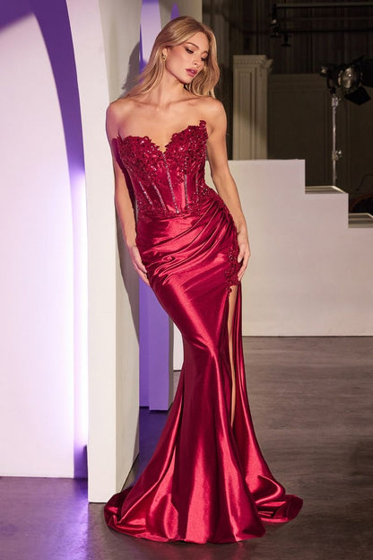 KV1116 - FITTED STRAPLESS LACE & SATIN GOWN